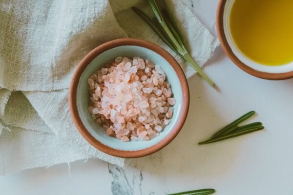 Coarse Himalayan salt