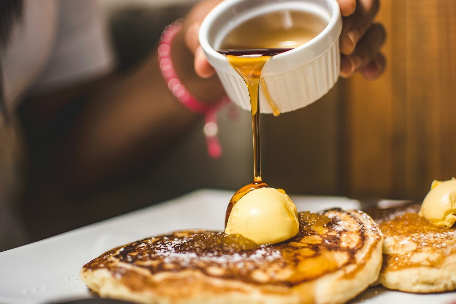 Honey or Maple Syrup: Which is better for your diet?