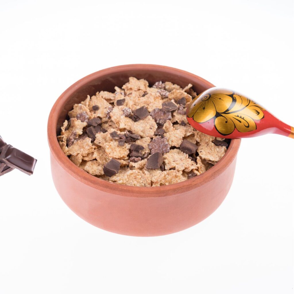 Rijst- en tarwevlokken met chocolade