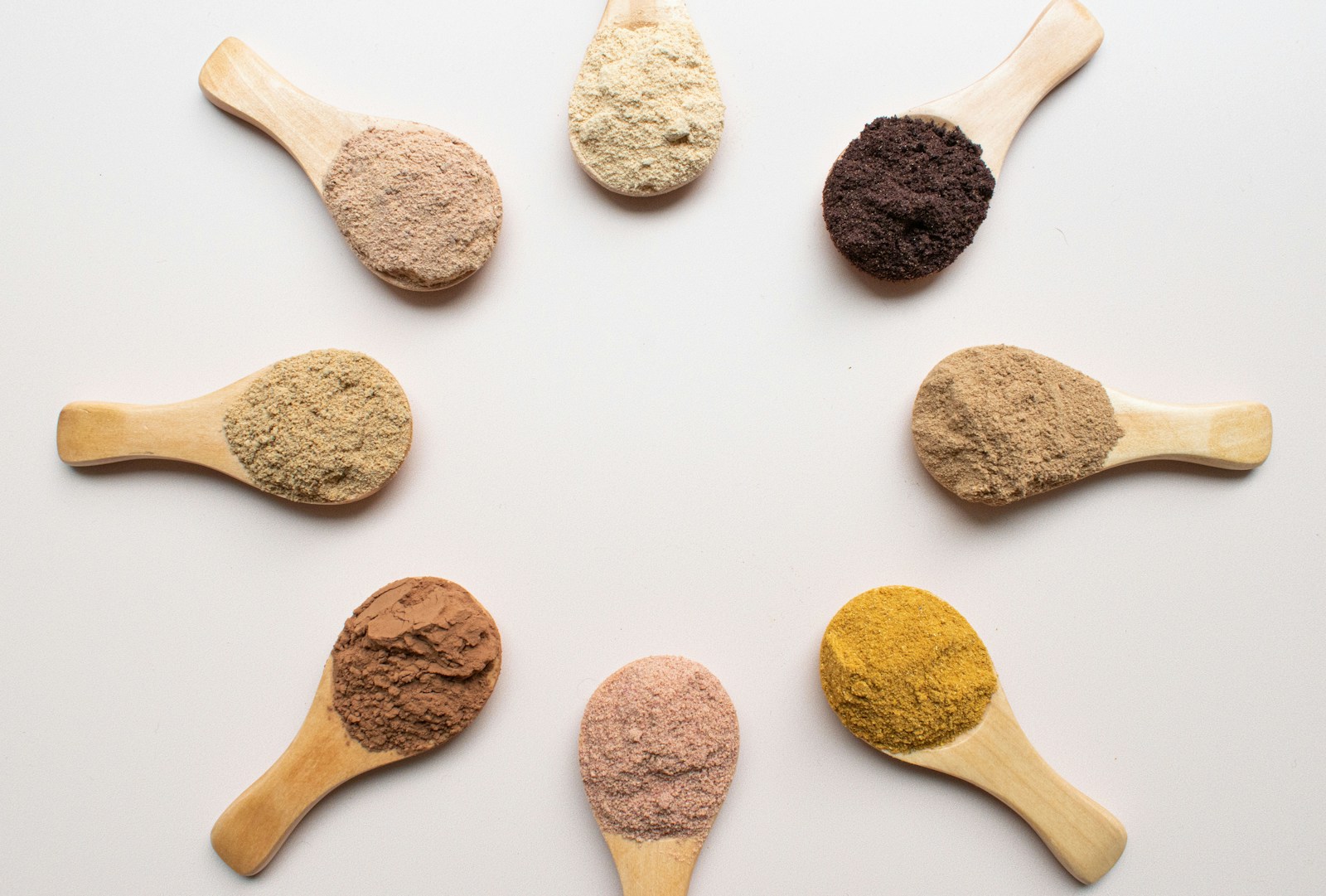 What are Superfoods and why are more and more people choosing them?