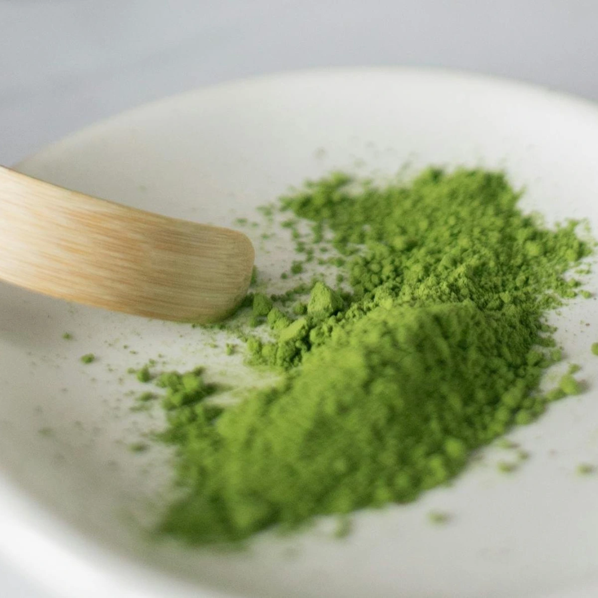Moringa: The "Tree of Life" and its multiple properties